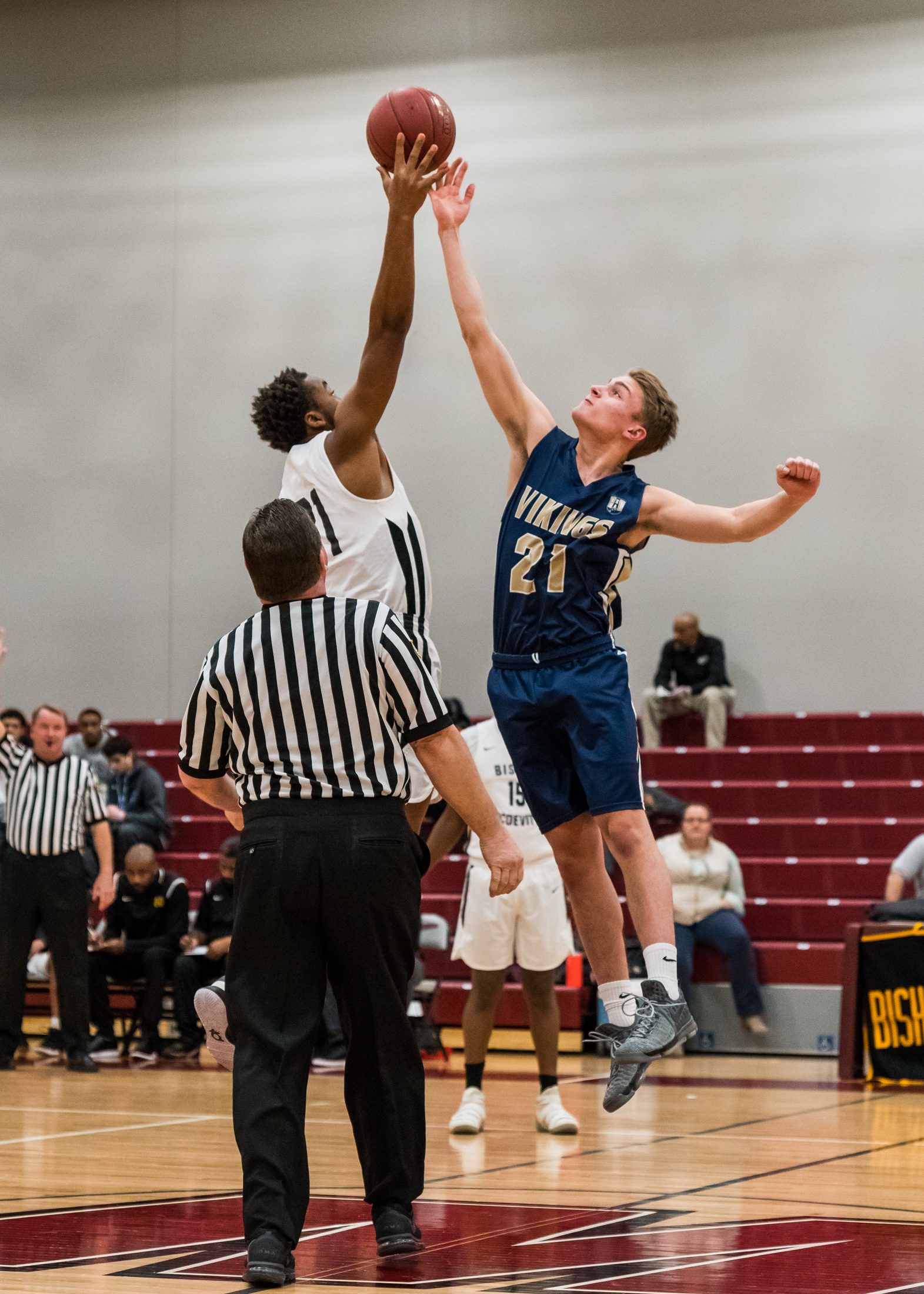 2017 Holiday Tournament Recap • 44th Annual